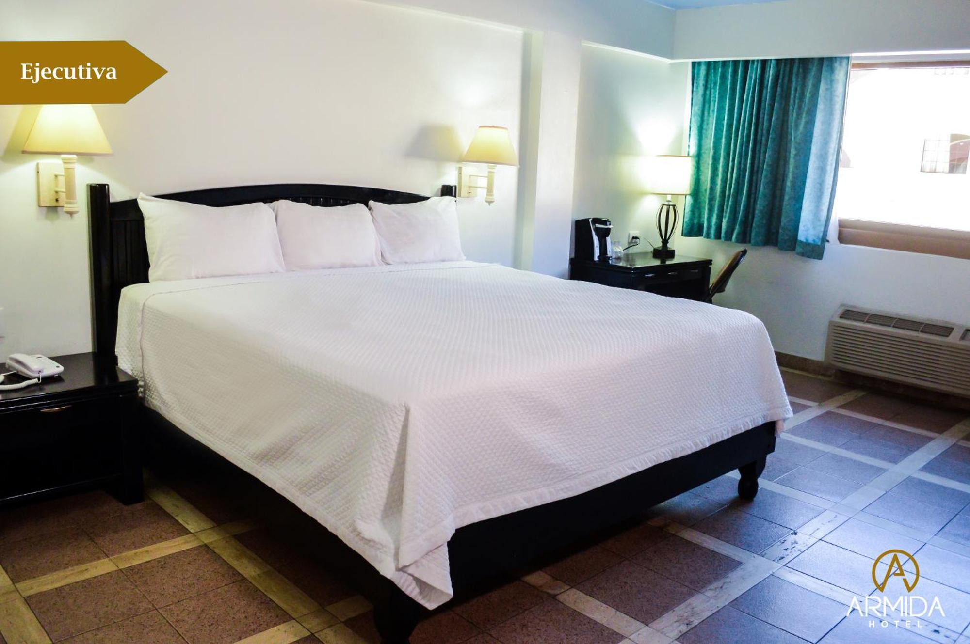 Armida Express Hotel Гуаймас Екстериор снимка