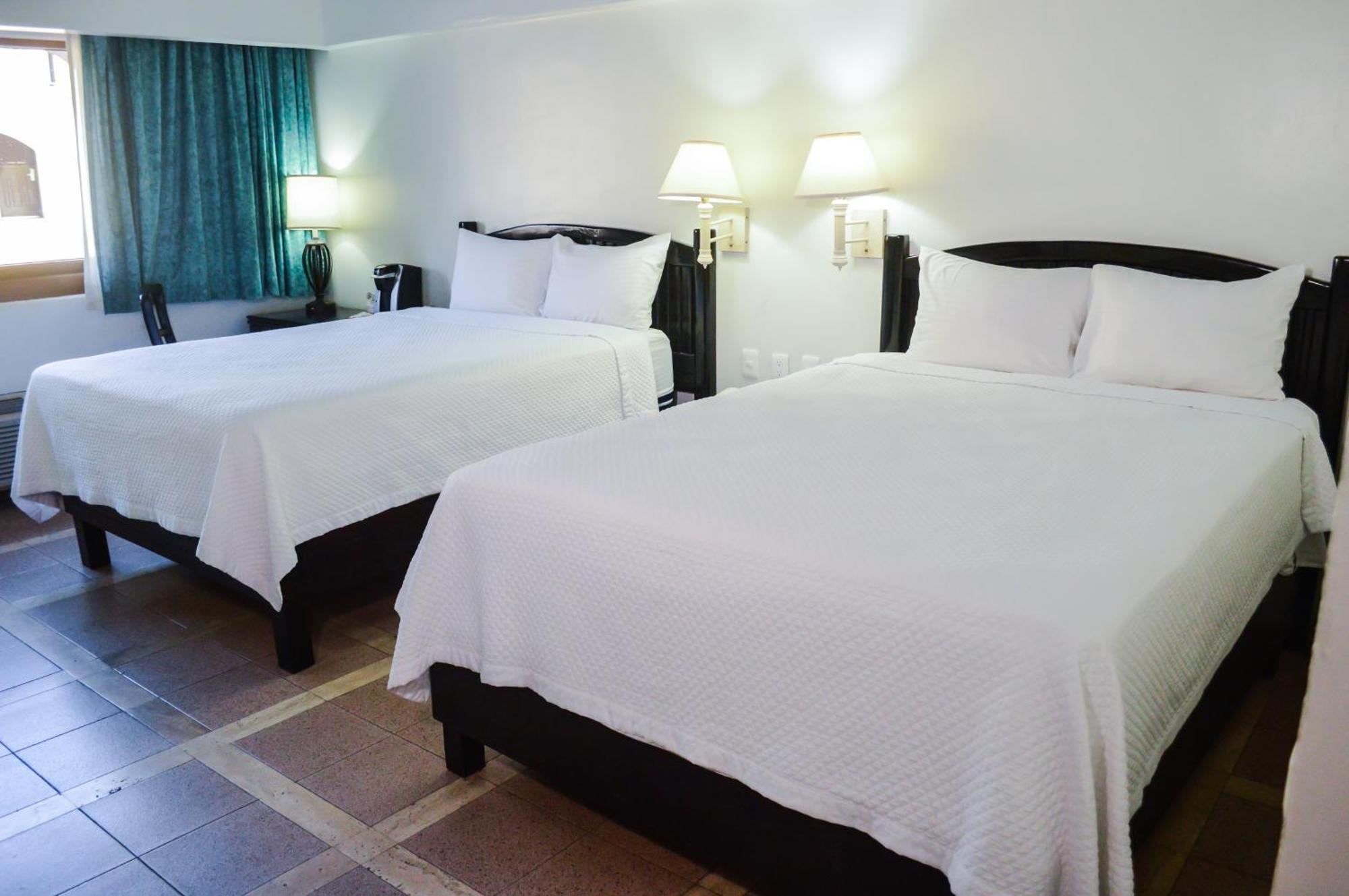 Armida Express Hotel Гуаймас Екстериор снимка